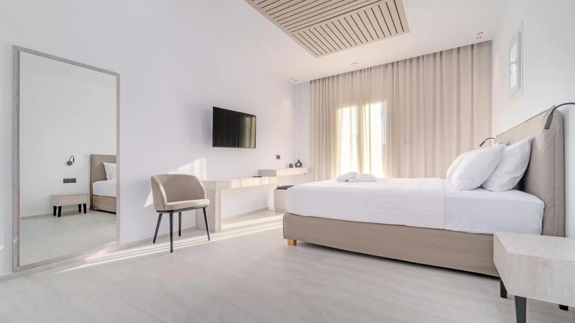 Apartahotel Le Ciel Suites & Villas Mykonos Town
